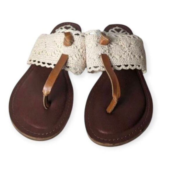 FERGALICIOUS BY FERGIE Crochet Knit Sandals Size 6.5 - Picture 3 of 6